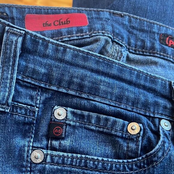 AG Adriano Goldschmied the Club medium wash flared 5-pocket jeans. Size 27R - Picture 8 of 8